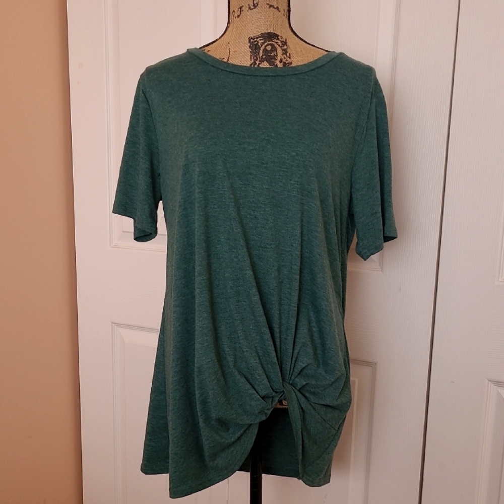 🌿Green Women's Top